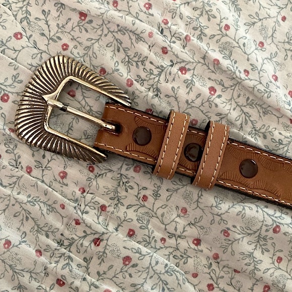 Southwestern Stitched Leather Belt - Picture 3 of 6
